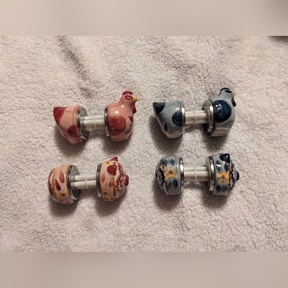 Set Of 4 Pig And Chicken Corn On The Cob Holders